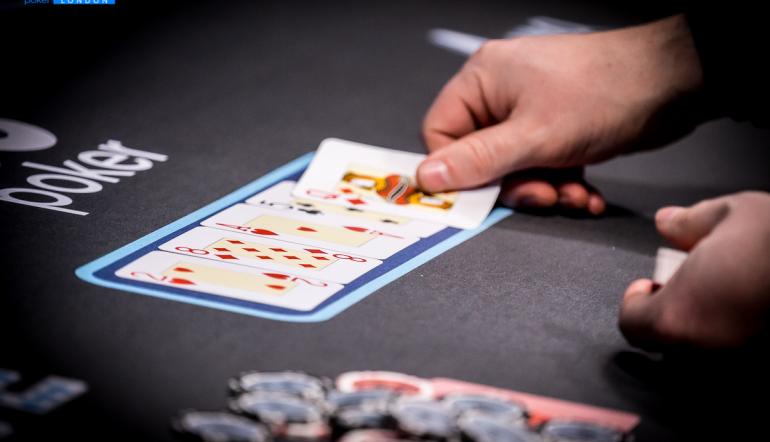 Poker tells: 5 preguntas respondidas sobre los poker tells